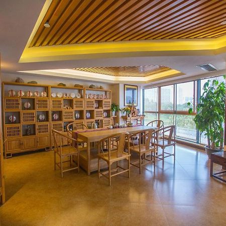 Vienna International Hotel Luogang Wanda Plaza Quảng Châu Ngoại thất bức ảnh